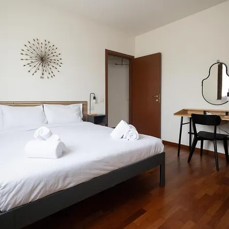 Casa Leo Апартаменты *